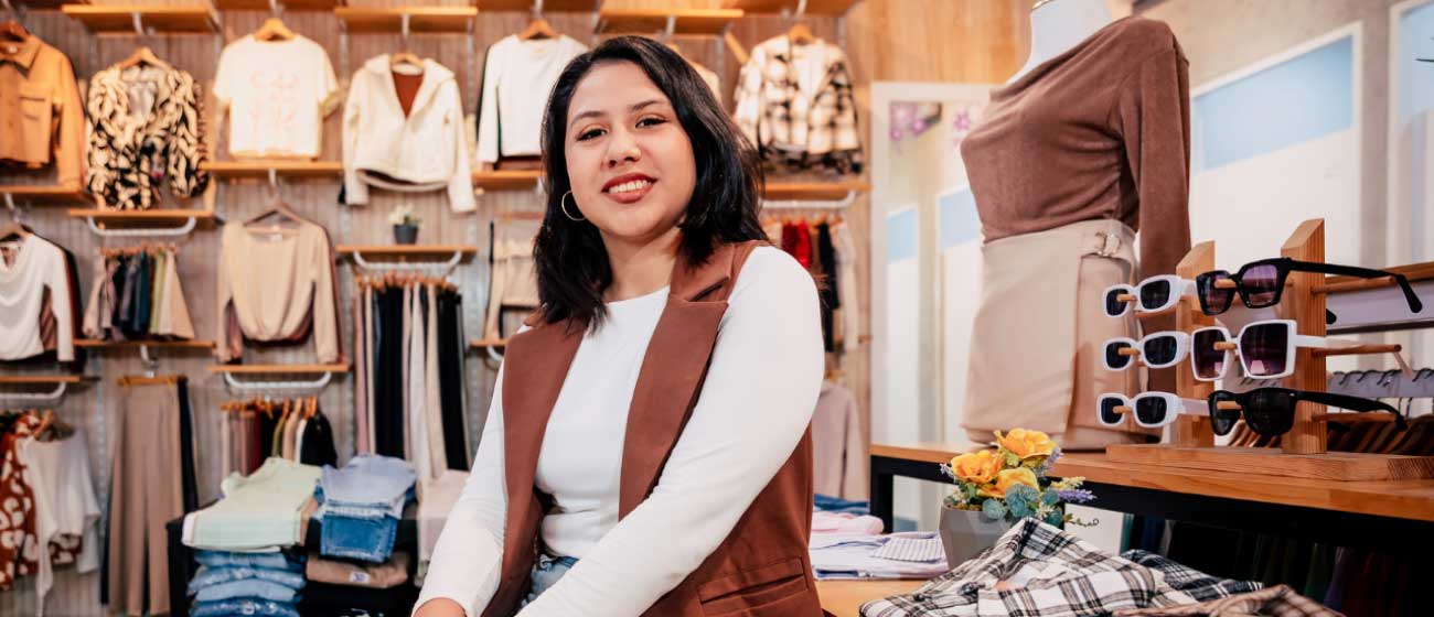 Celestina: Inspiración y Moda Femenina como Socio del Mes en Abaco
